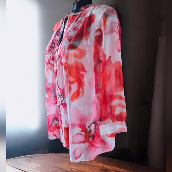 Jones New York Sheer Floral Lightweight Flowy Blouse - Picture 2 of 9